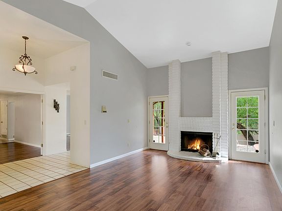 3rd image of 4260 N Ventana Dr
