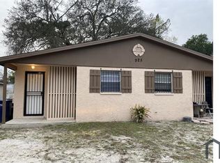 925 N Castle Ct #A, Tampa, FL 33612