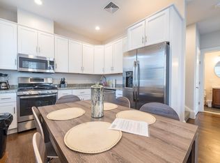 2042 Beacon St, Waban, MA 02468