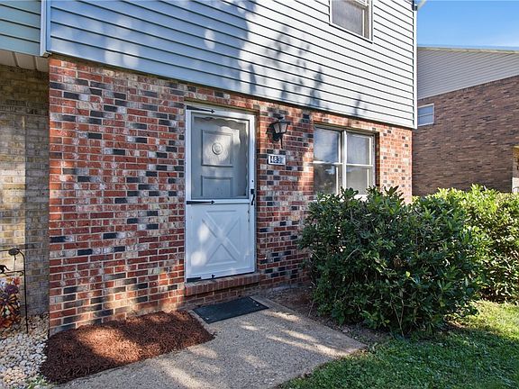3rd image of 4837 Lucerne Rd