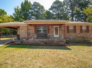 1327 Nottingham St, Malvern, AR 72104