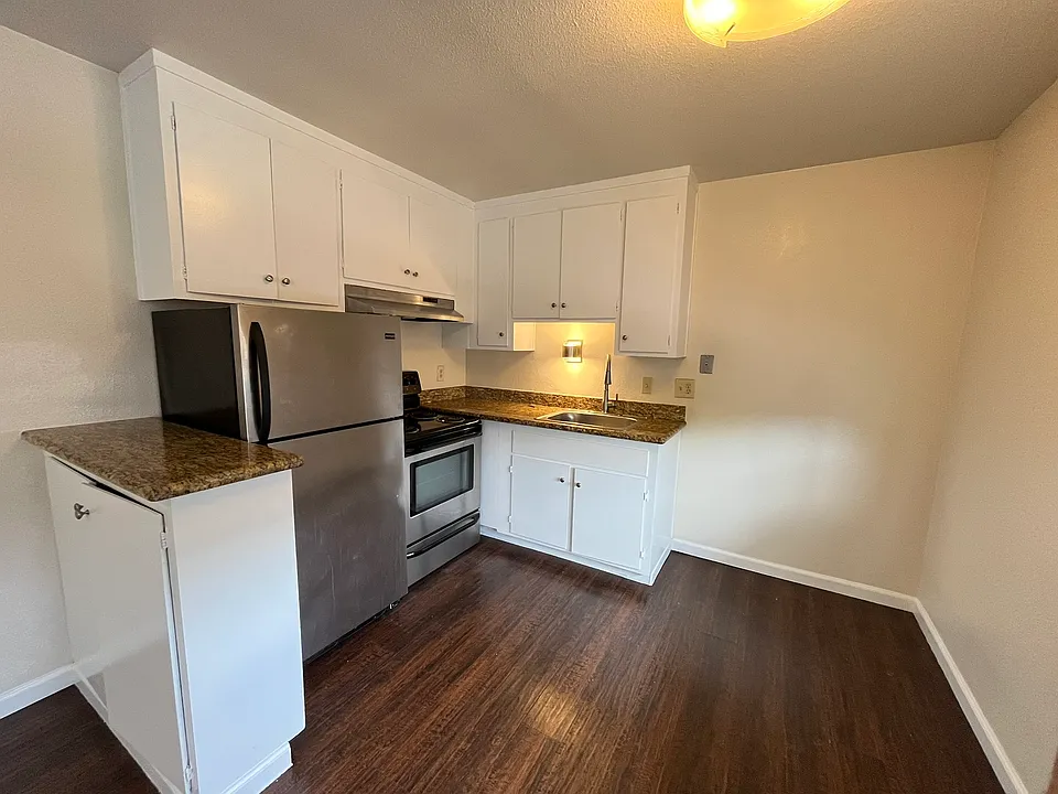 1120 Yulupa Ave #7