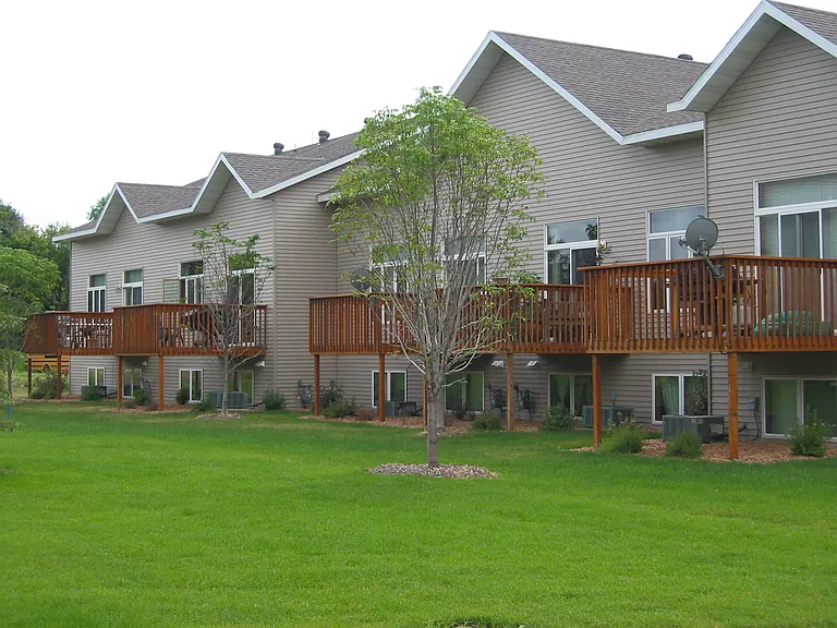 Beaver Creek Townhomes — Photo 10