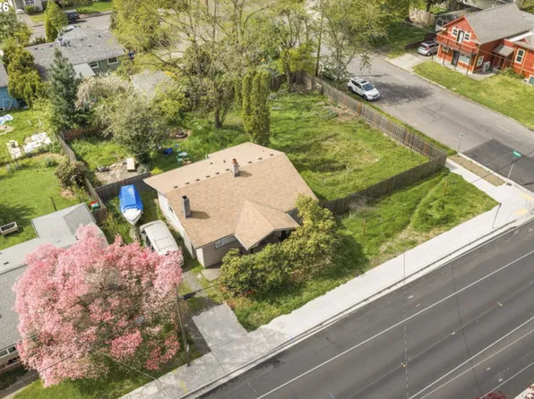 1023 NE 60th Ave, Portland, OR 97213