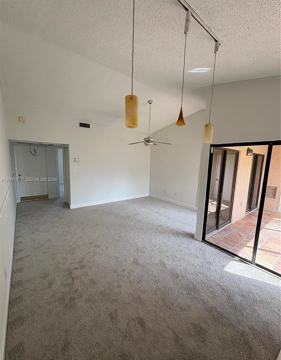 Lakeshore Condo #4 — Photo 2