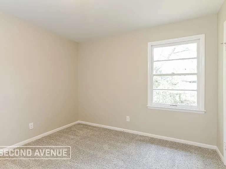 241 Lake Drive Cir NE — Photo 10
