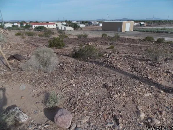 65860 River Rd, Cibola, AZ 85328