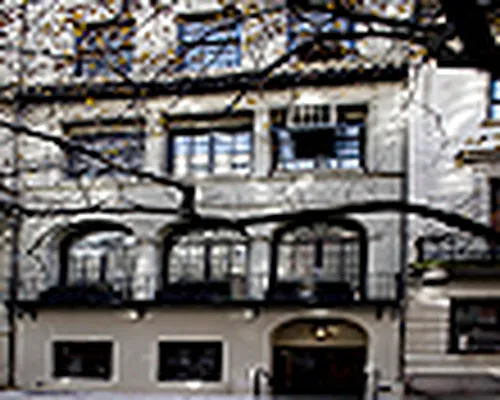 Sold by Joanna Cutler Real Estate | media 17