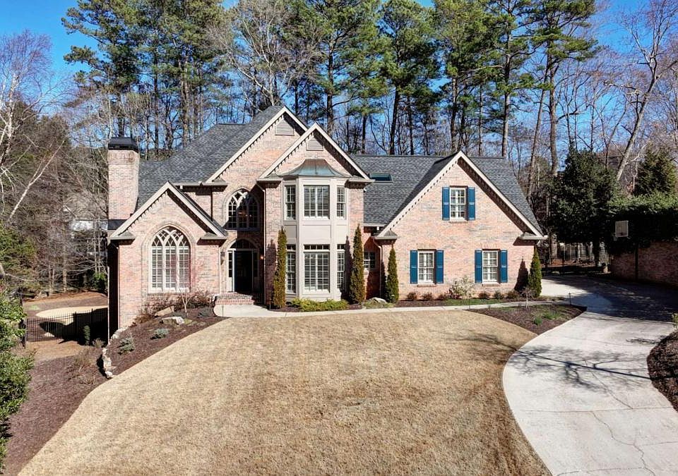 1st image of 12215 Winding Oak Trl