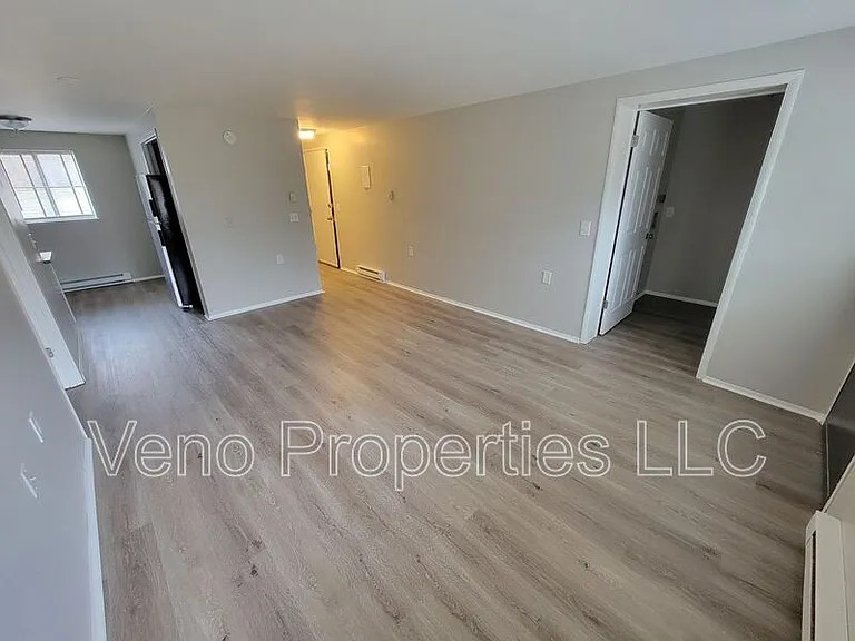 40 McIntyre St #C5 — Photo 9