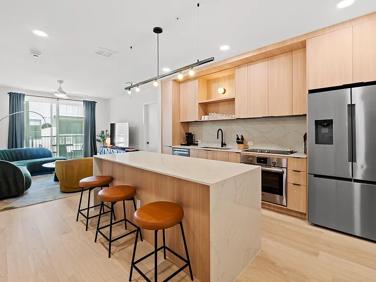 2323 S Lamar Blvd #520 — Photo 1