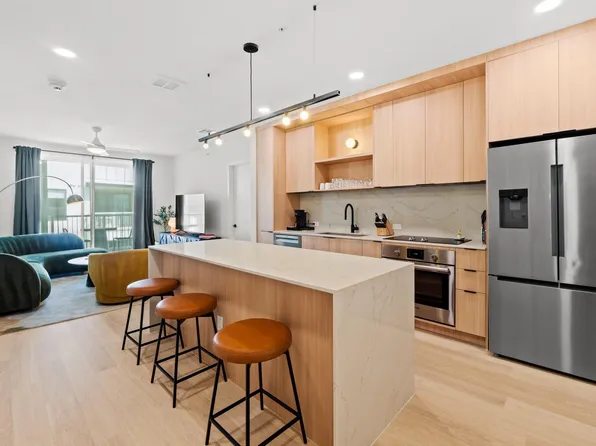 2323 S Lamar Blvd #520, Austin, TX 78704