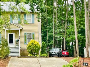 305 Hunter St, Apex, NC 27502