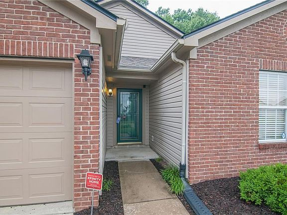 4th image of 2038 Meadowlark Ln