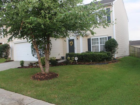 3rd image of 9723 Hollystone Ln