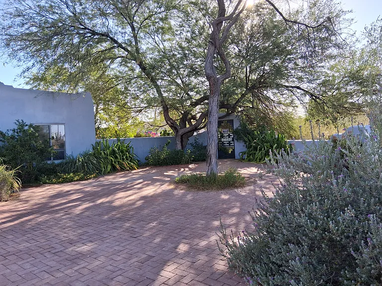 5908 E Redbird Rd — Photo 3