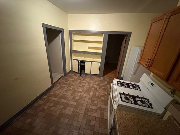 4th image of 4600 S Francisco Ave #1