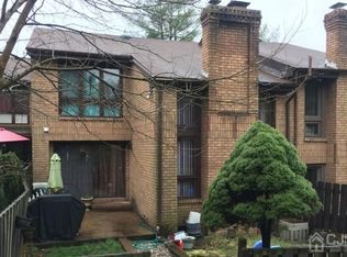 155-155 Nathan Dr, North Brunswick, NJ 08902