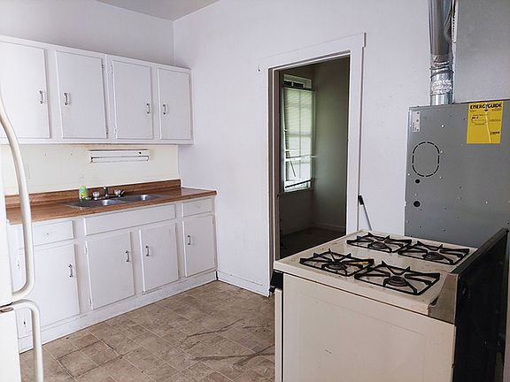 2nd image of 811 Union St #B0839283a