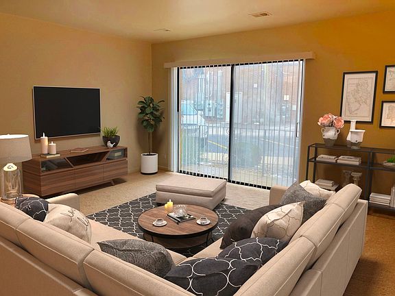 2nd image of 4817 W 109th St APT 103
