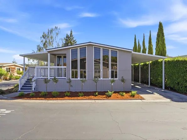 399 Chateau La Salle Dr, San Jose, CA 95111