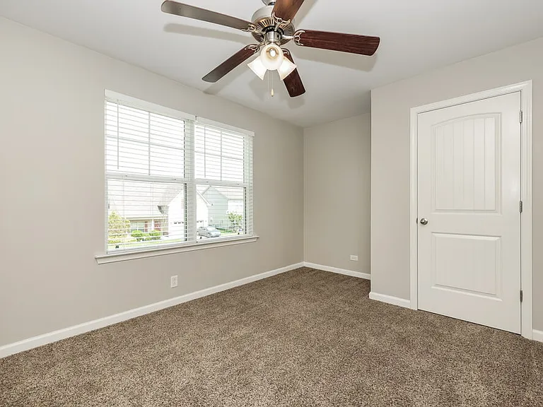 2627 Salem Glen Xing — Photo 13