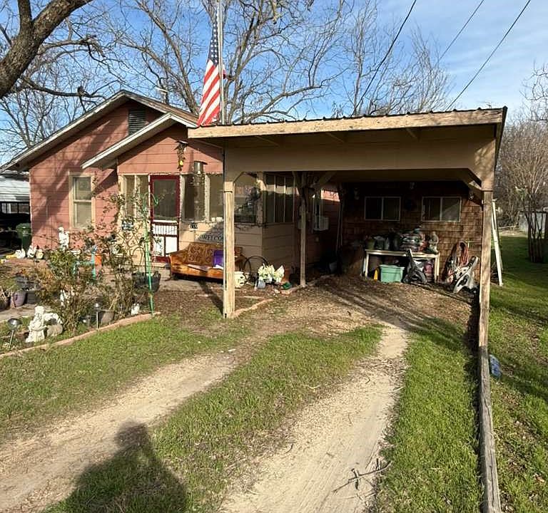 1st image of 710 Whitney St