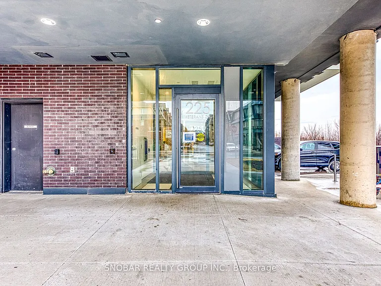 225 Veterans Dr #907 — Photo 3