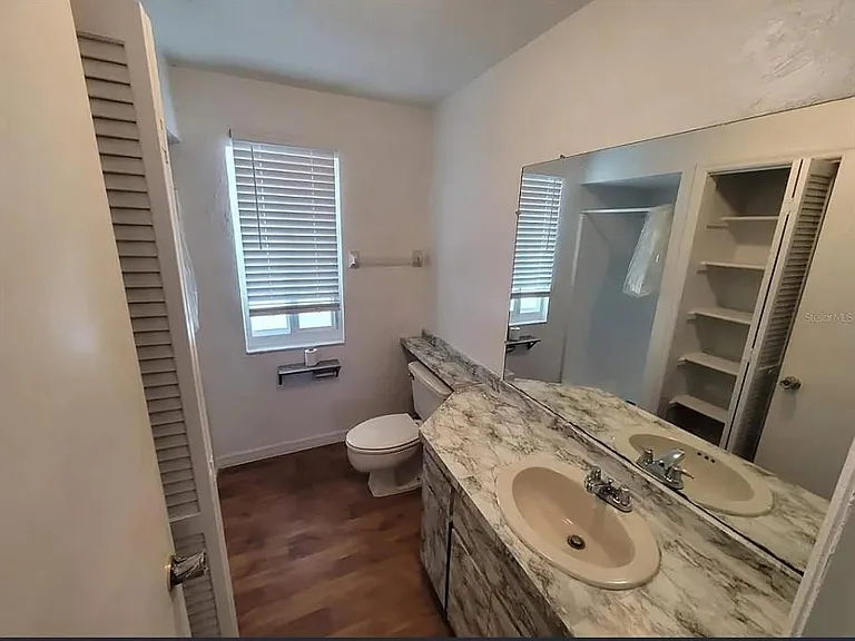 22481 Westchester Blvd #B36 — Photo 18