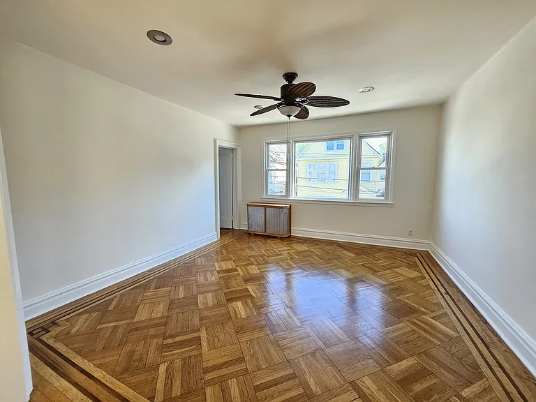 30 Newark Bay Ct #2 — Photo 4