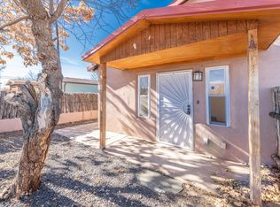 136 Fiesta St, Santa Fe, NM 87501