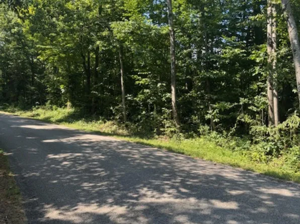 Limeberry Rd #250-E, Paoli, IN 47454