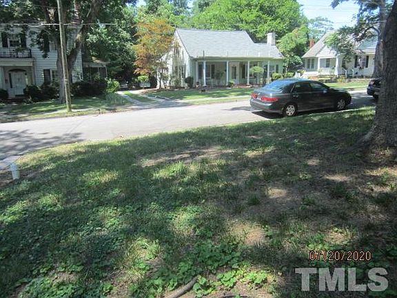 5th image of 222 Brehon St