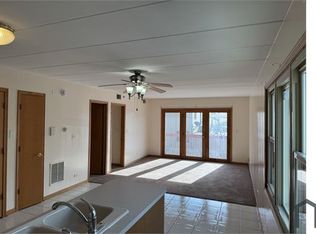 6007 103rd St APT 2S, Chicago Ridge, IL 60415