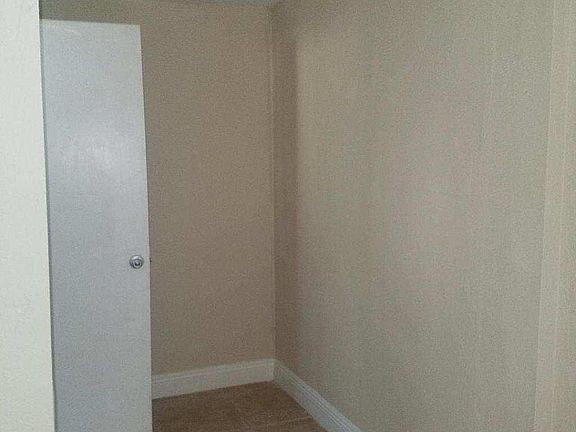 5th image of 4131 NW 11th Pl #A