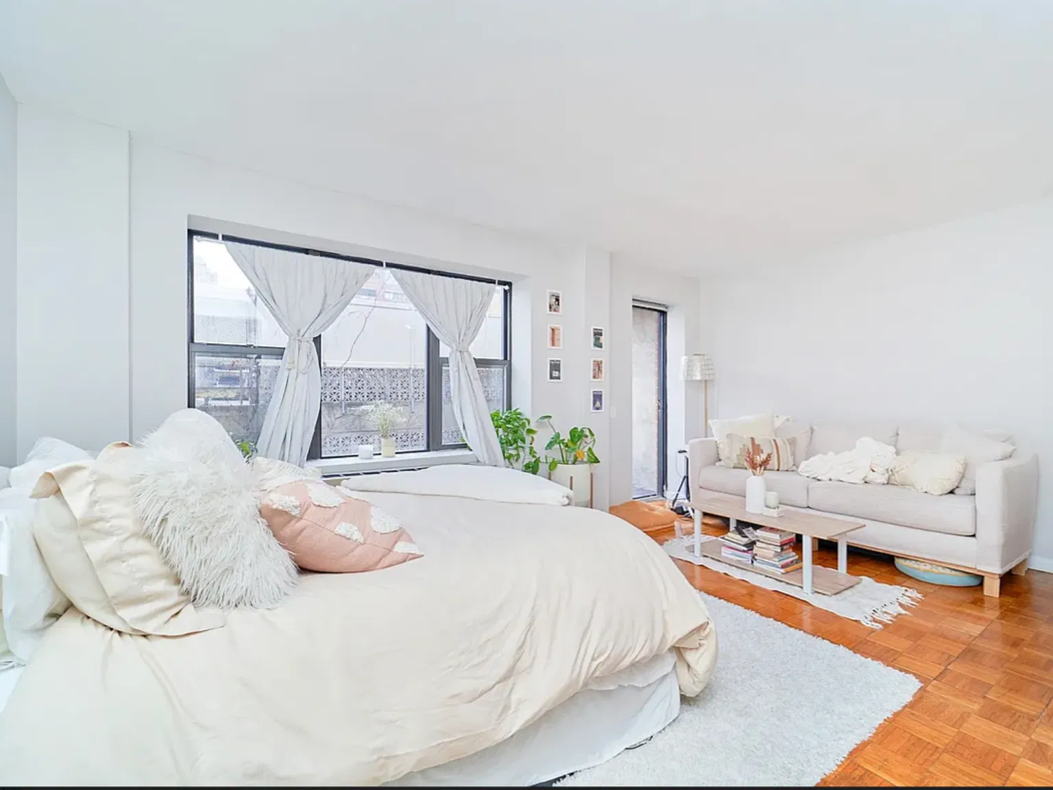 337 West 43rd Street — Photo 4