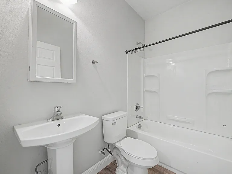 1614 E Mulberry Dr — Photo 25