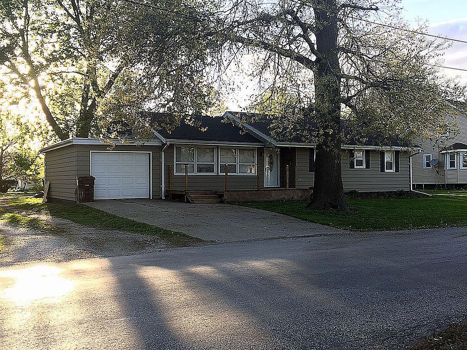 1st image of 370 Olive St