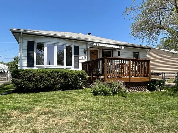 910 W 31st Ave, Bellevue, NE 68005