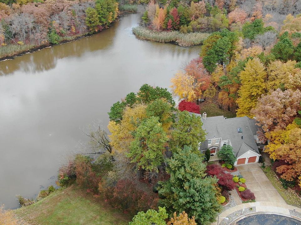2nd image of 5 Martindale Dr