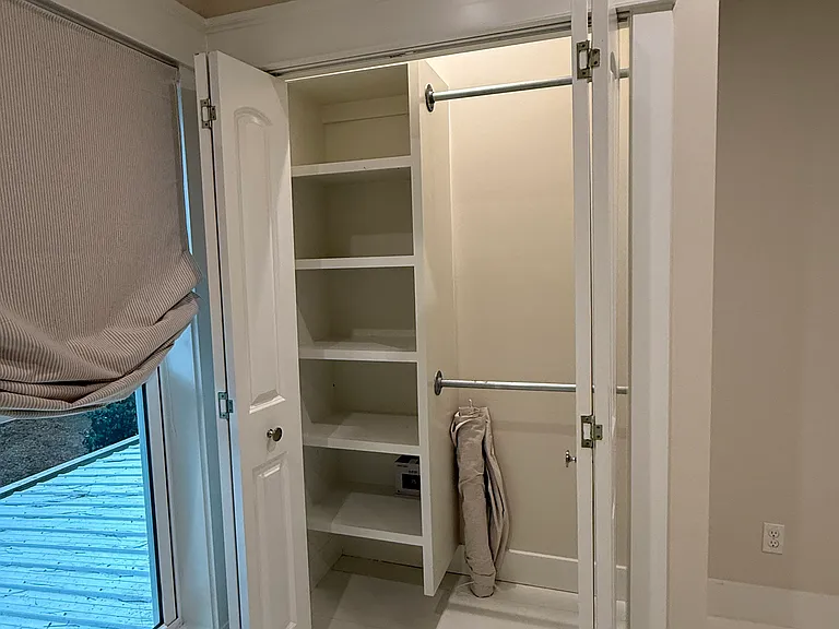 245 Eve Cir — Photo 17