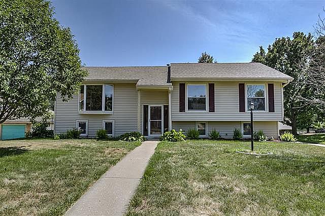 1st image of 4218 Belmont Cir