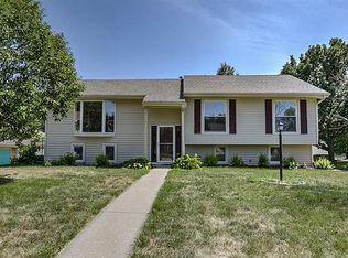 4218 Belmont Cir, Saint Joseph, MO 64506