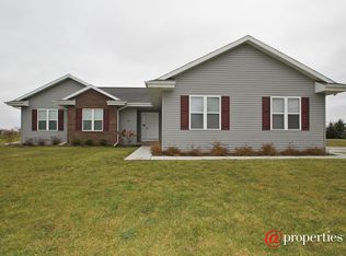 148 Park View Ln, Williams Bay, WI 53191