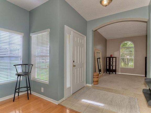3rd image of 2848 Banyan Hill Ln