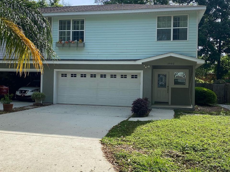 1st image of 1902 OAK Drive