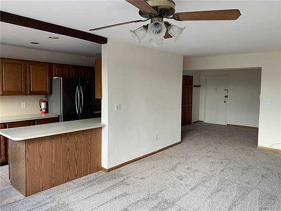 4th image of 280 Guy Lombardo Ave APT 4R