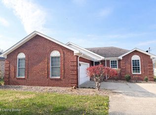 333 Harding Dr, Mount Washington, KY 40047