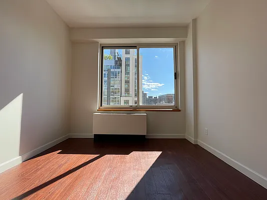 Rented by Douglas Elliman | media 19