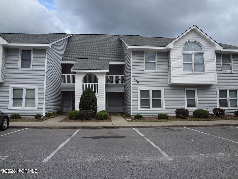 1st image of 135 W Victoria Ct APT B